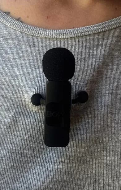 Wireless lavalier microphone held with MagTag